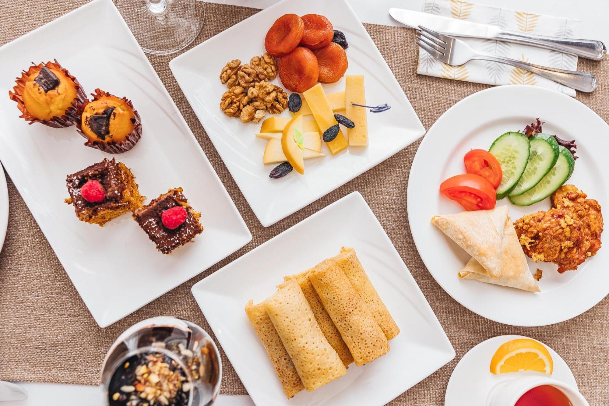 Grand Fergana Hotel Dış mekan fotoğraf