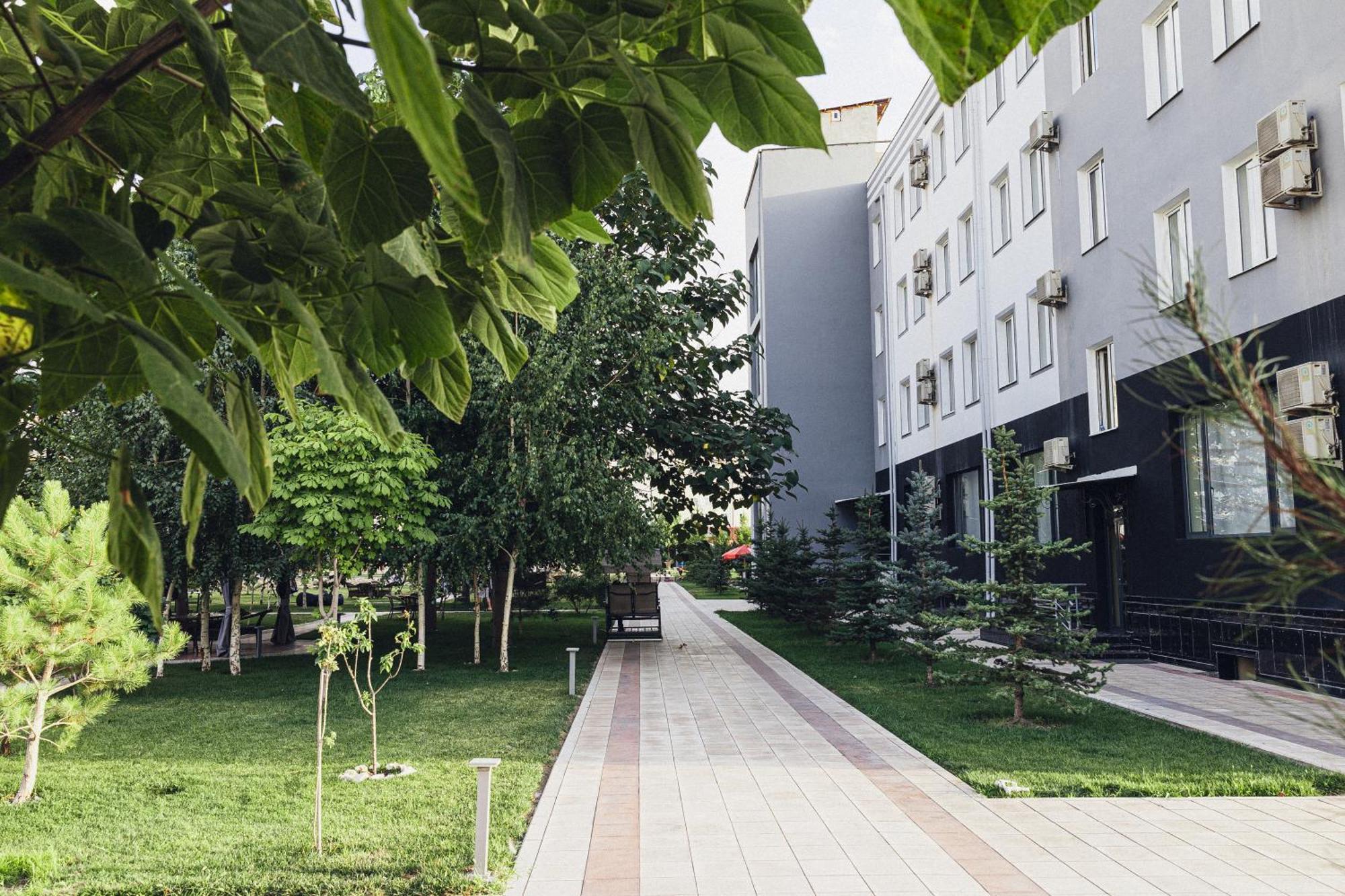 Grand Fergana Hotel Dış mekan fotoğraf
