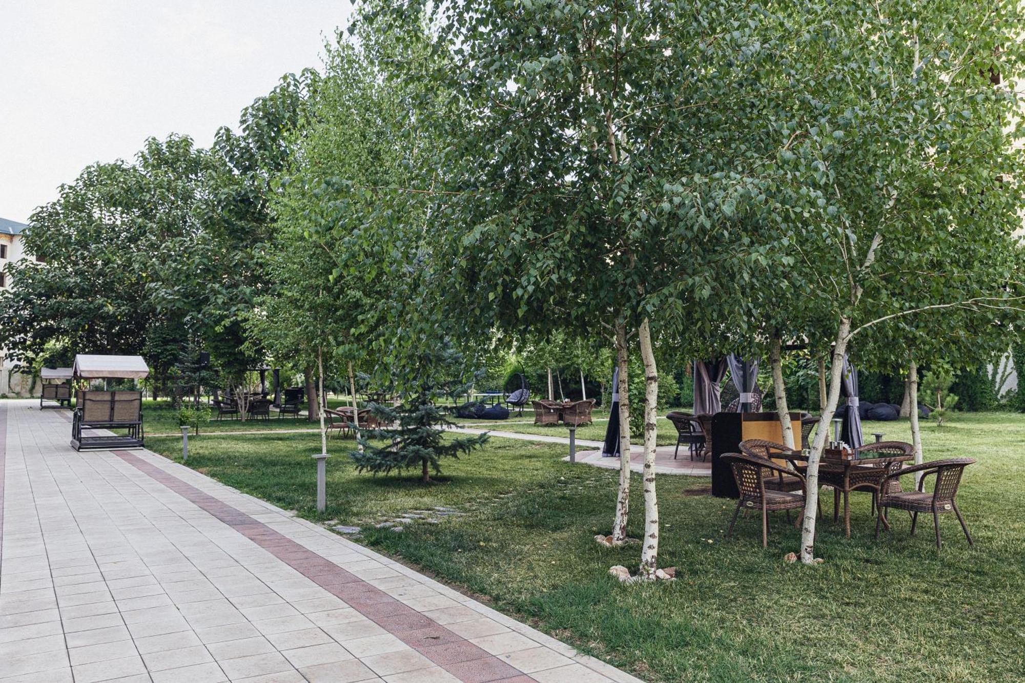 Grand Fergana Hotel Dış mekan fotoğraf